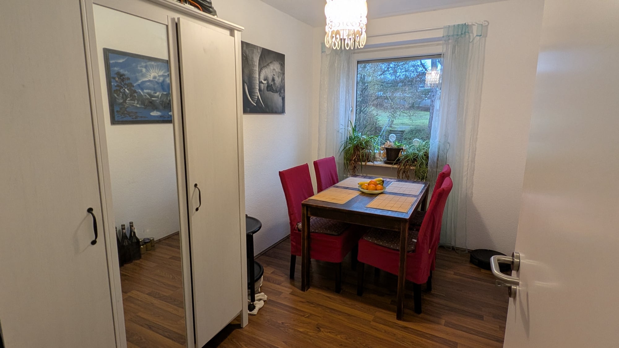 Esszimmer/Büro/Kinderzimmer